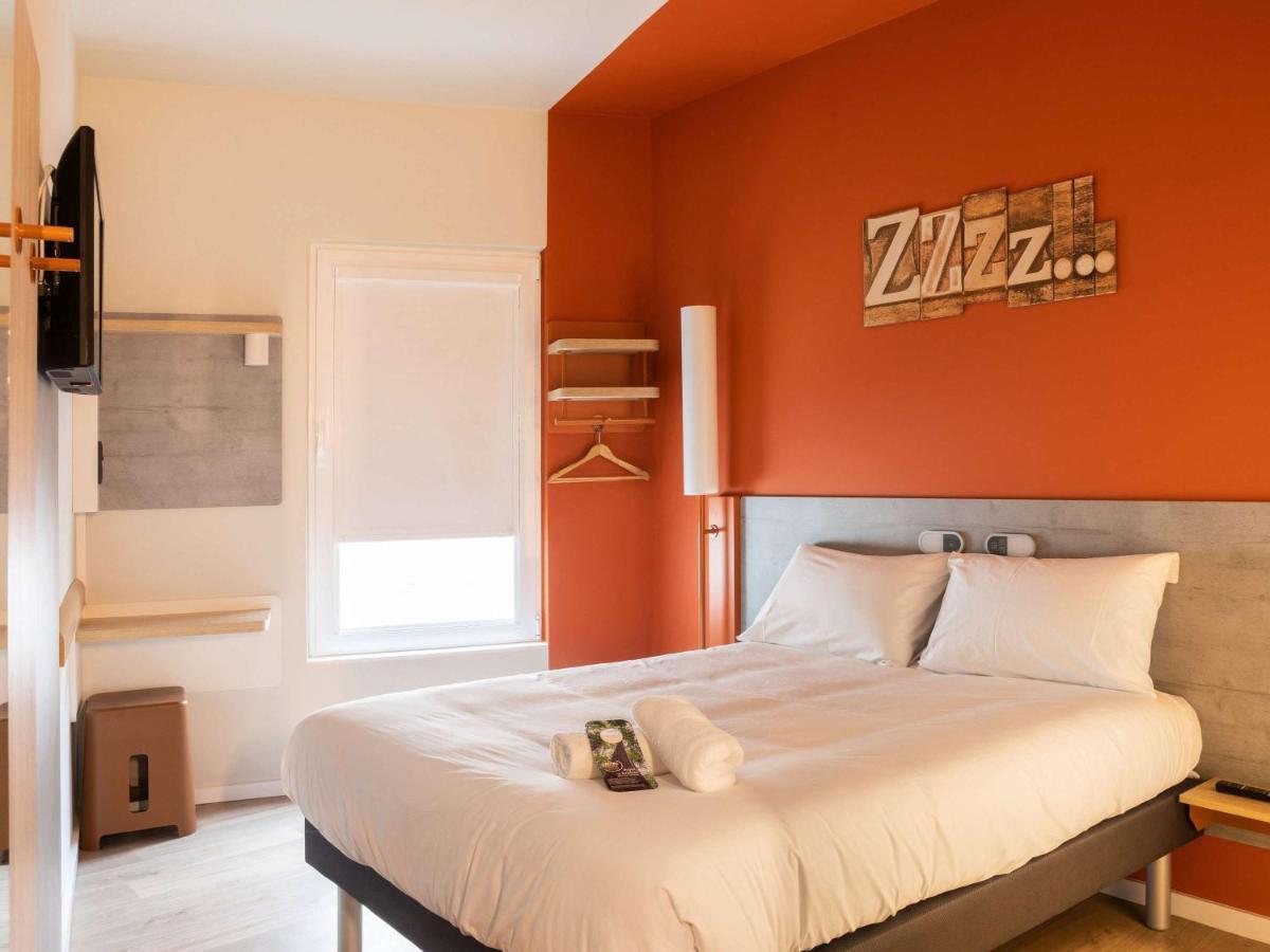 Ibis Budget Madrid Aeropuerto Exterior photo